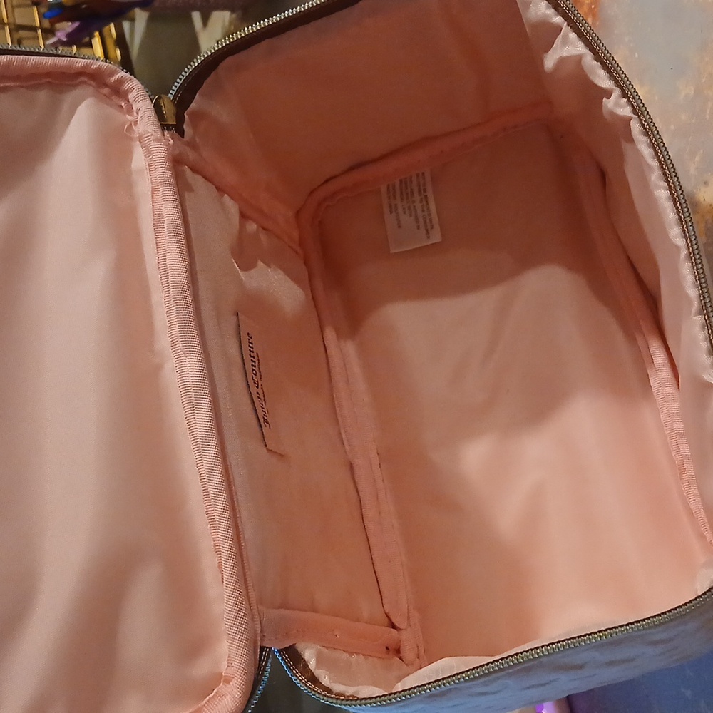 Juicy Couture Women's Cosmetics Train Case- Pink Velour with Embossed Hearts - Picture 10 of 13